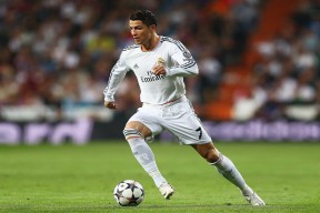 开云体育官方网-莱比锡主帅放话：WTT大满贯半决赛必胜波尔图，莱万冷笑回应